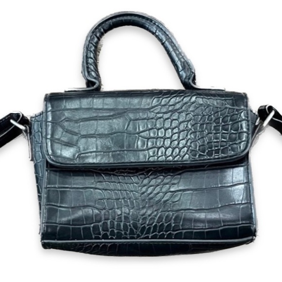 Primark Handbags - Primark Small Purse